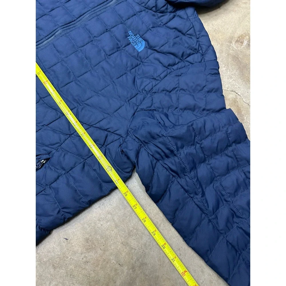 Vintage The North Face Men HyVent Thermoball Outdoor Hoodie Puffer Down Jacket